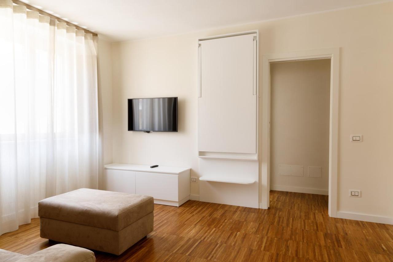 I Vicoli Exclusive Apartments Fondi Bagian luar foto